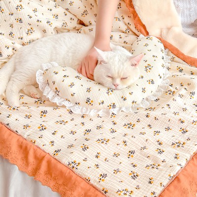 Lace Trimmed Pet Blanket