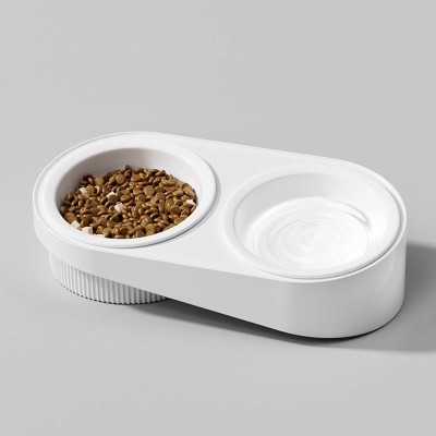 Elevated Neck Protecting Double Bowls for Pets