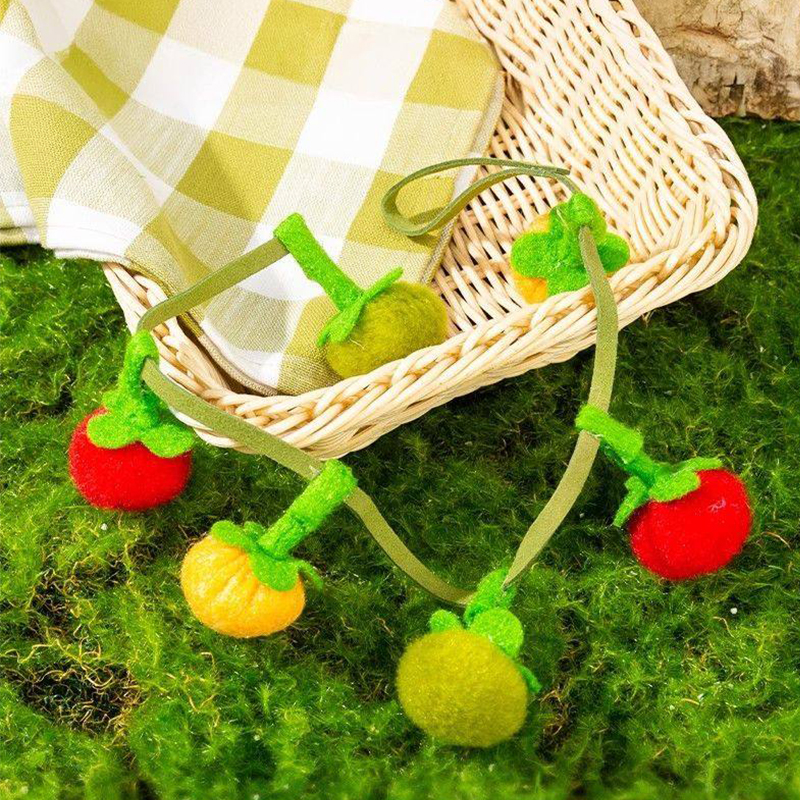 Little Tomato Cat Toy