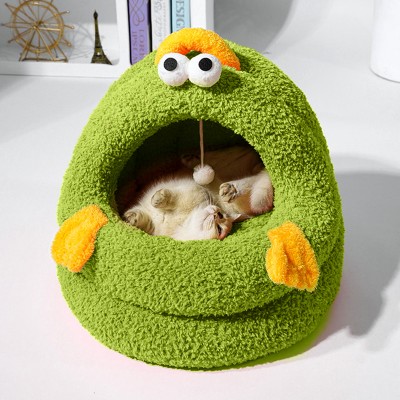 Chick Shaped Cat Bed